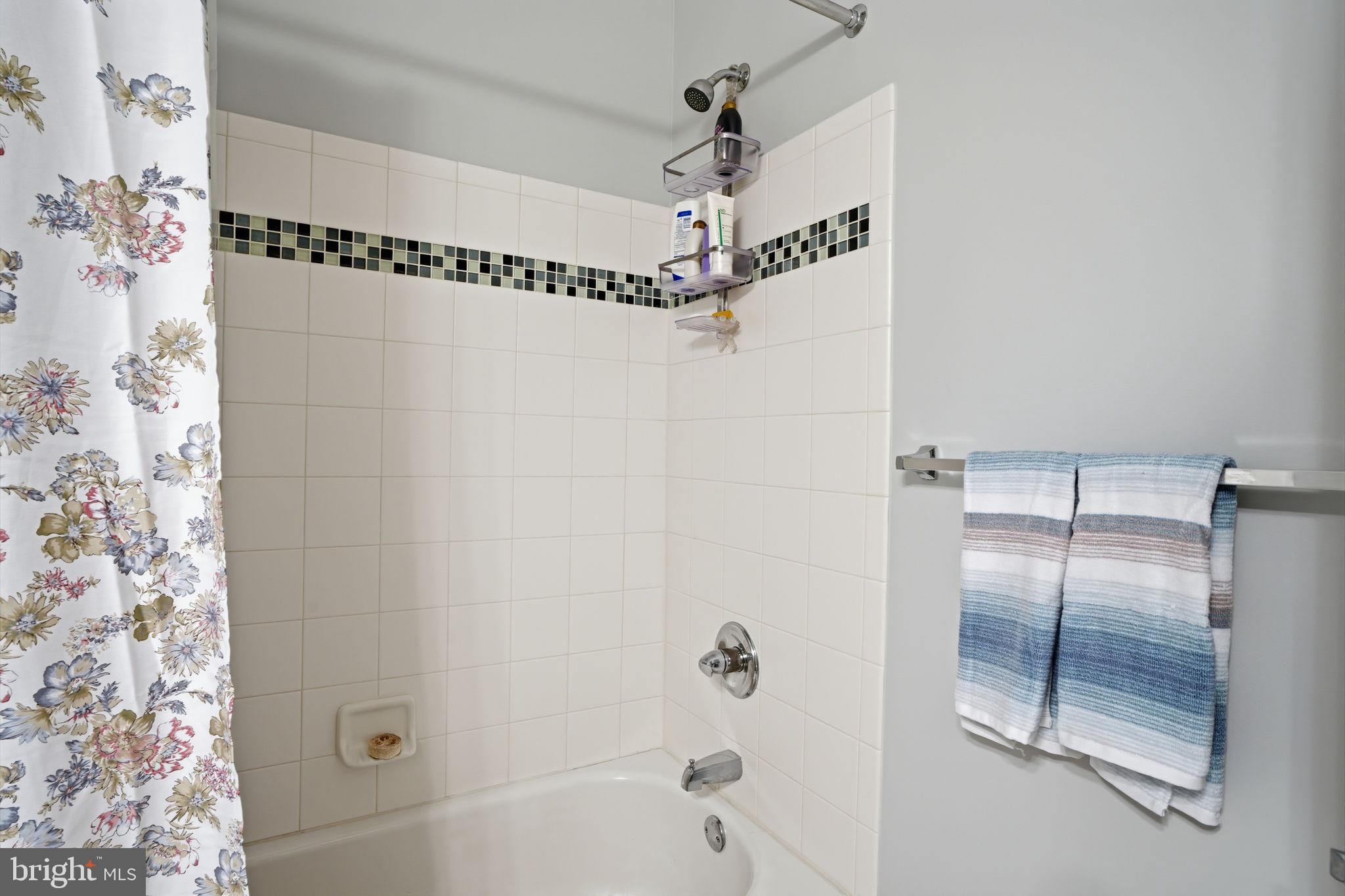 756 Street Road, Unit 1 Southampton, PA 18966 - Photo 17 of 28 Charming bathroom with modern accents.