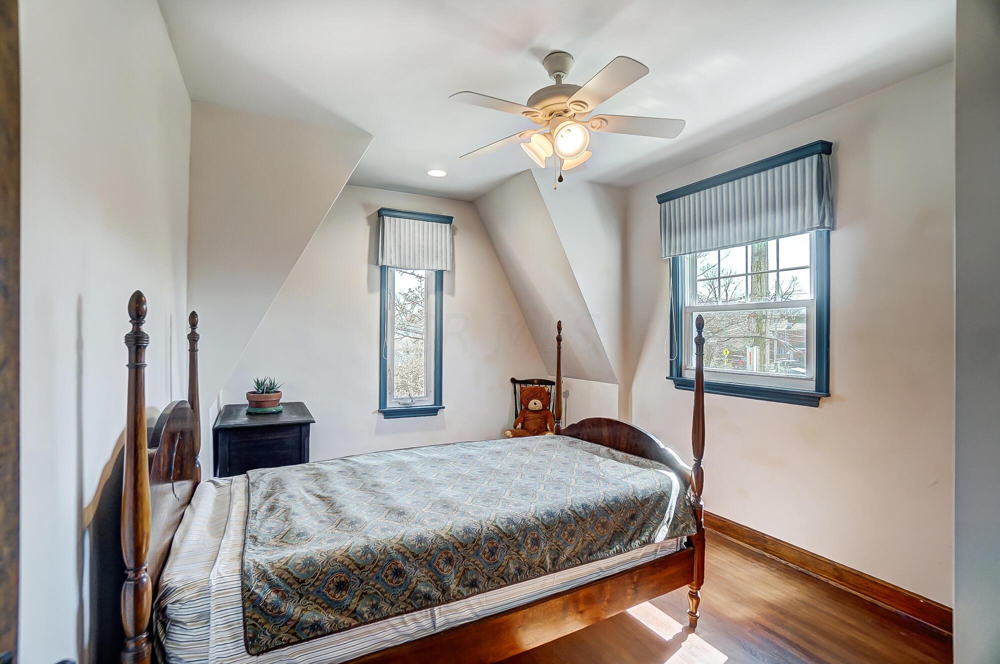 1013 South Cassingham Road Columbus, OH 43209 - Photo 34 of 65 034