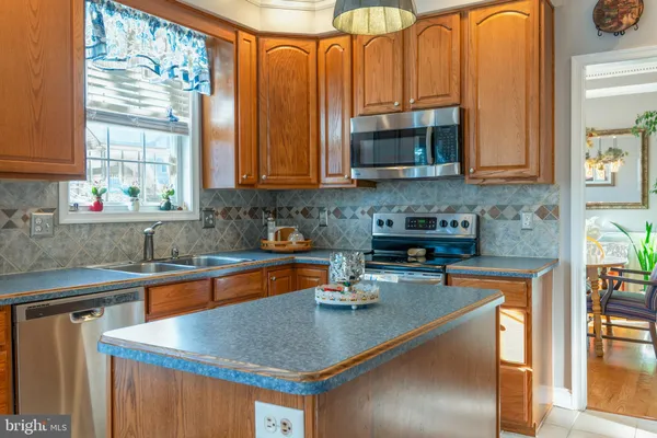 $409,000 | 101 Wren Street North, Martinsburg, WV 25405