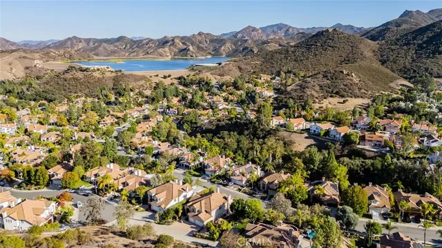 $1,799,000 | 32764 Wellbrook Drive, Westlake Village, CA 91361