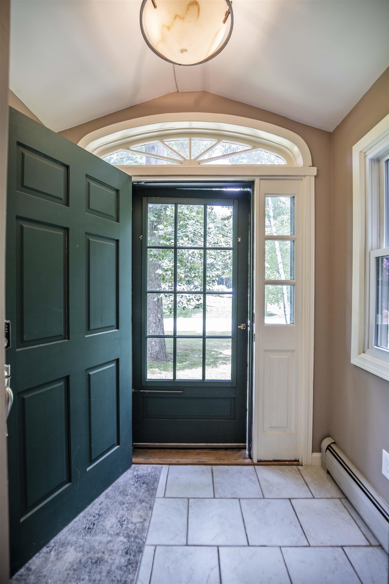 1 Gardiners Way Derry, NH 03038 - Photo 11 of 38 Gallery Image 11