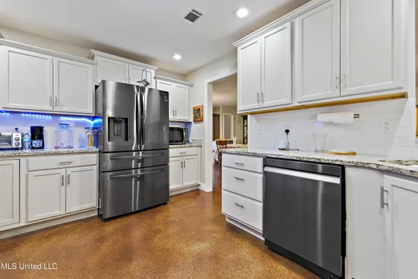 $459,000 | 24023 Robert E Lee Road, Lucedale, MS 39452