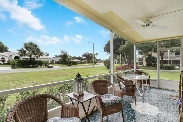 $195,000 | 5510 Tamberlane Circle, Unit 143, Palm Beach Gardens, FL 33418