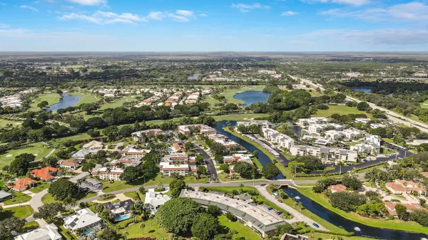 $195,000 | 5510 Tamberlane Circle, Unit 143, Palm Beach Gardens, FL 33418