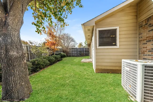 $2,194 | 450 Appomattox Drive, Mesquite, TX 75149