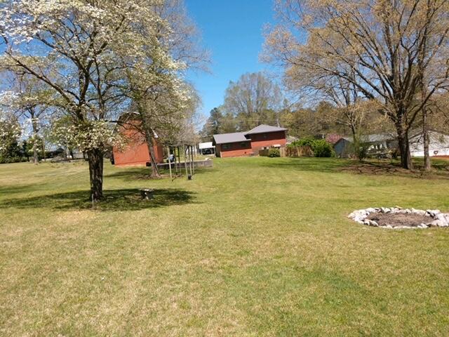 137 West Reed Road LaFayette, GA 30728 - Photo 35 of 41 back yard