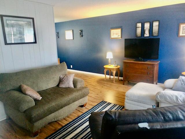 137 West Reed Road LaFayette, GA 30728 - Photo 9 of 41 living room