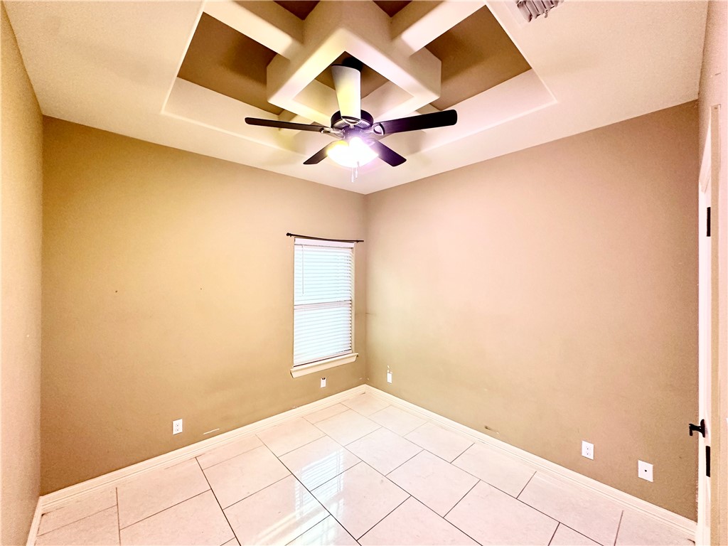 1503 Lewis Street Kingsville, TX 78363 - Photo 25 of 30 a view of an empty room