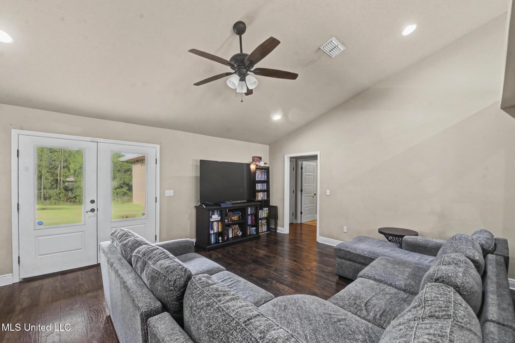 19570 Benson Place Saucier, MS 39574 - Photo 3 of 21 003