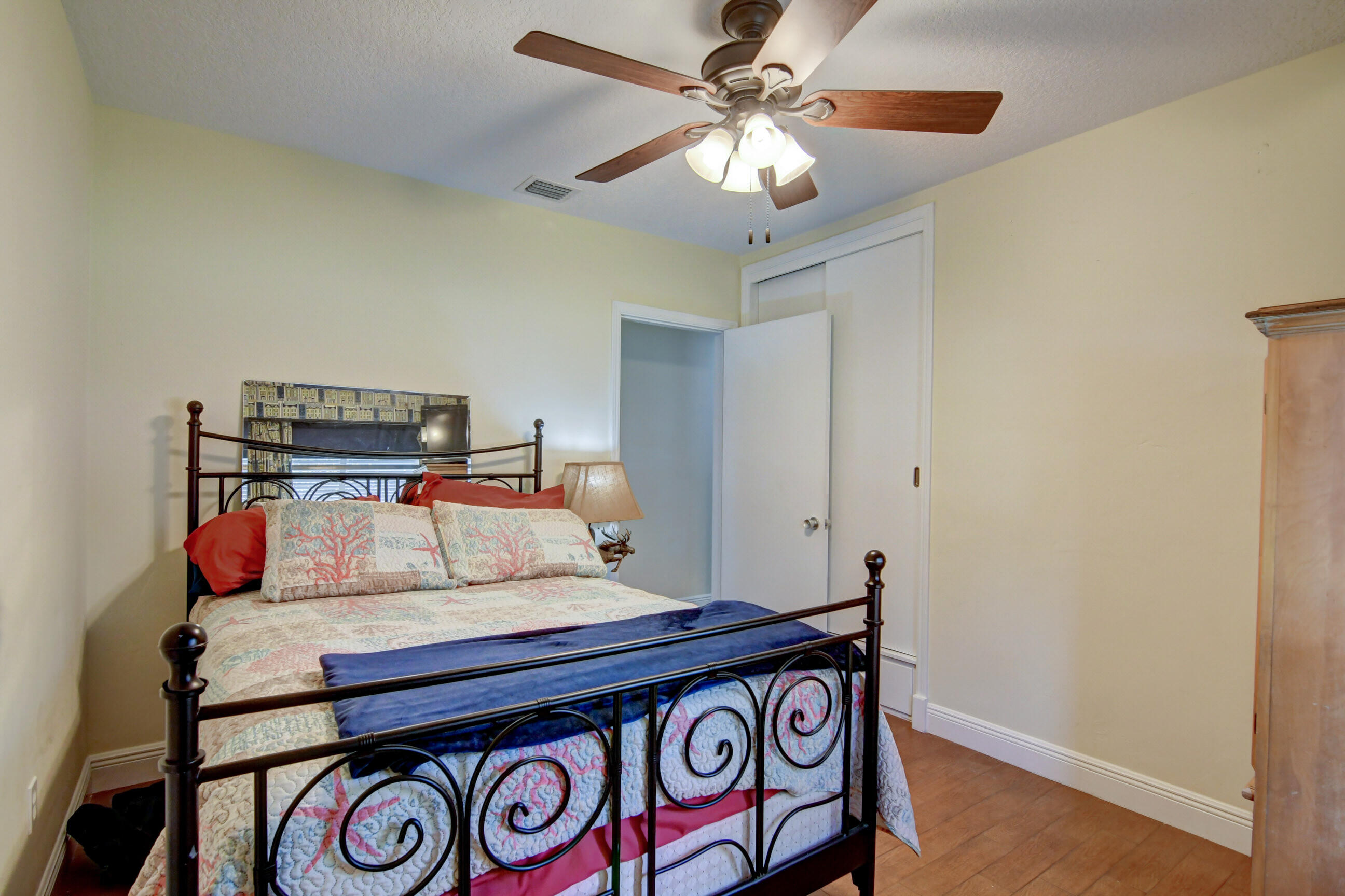 6465 High Ridge Road Lake Worth, FL 33462 - Photo 20 of 51 6465 High Ridge Bedroom 3a