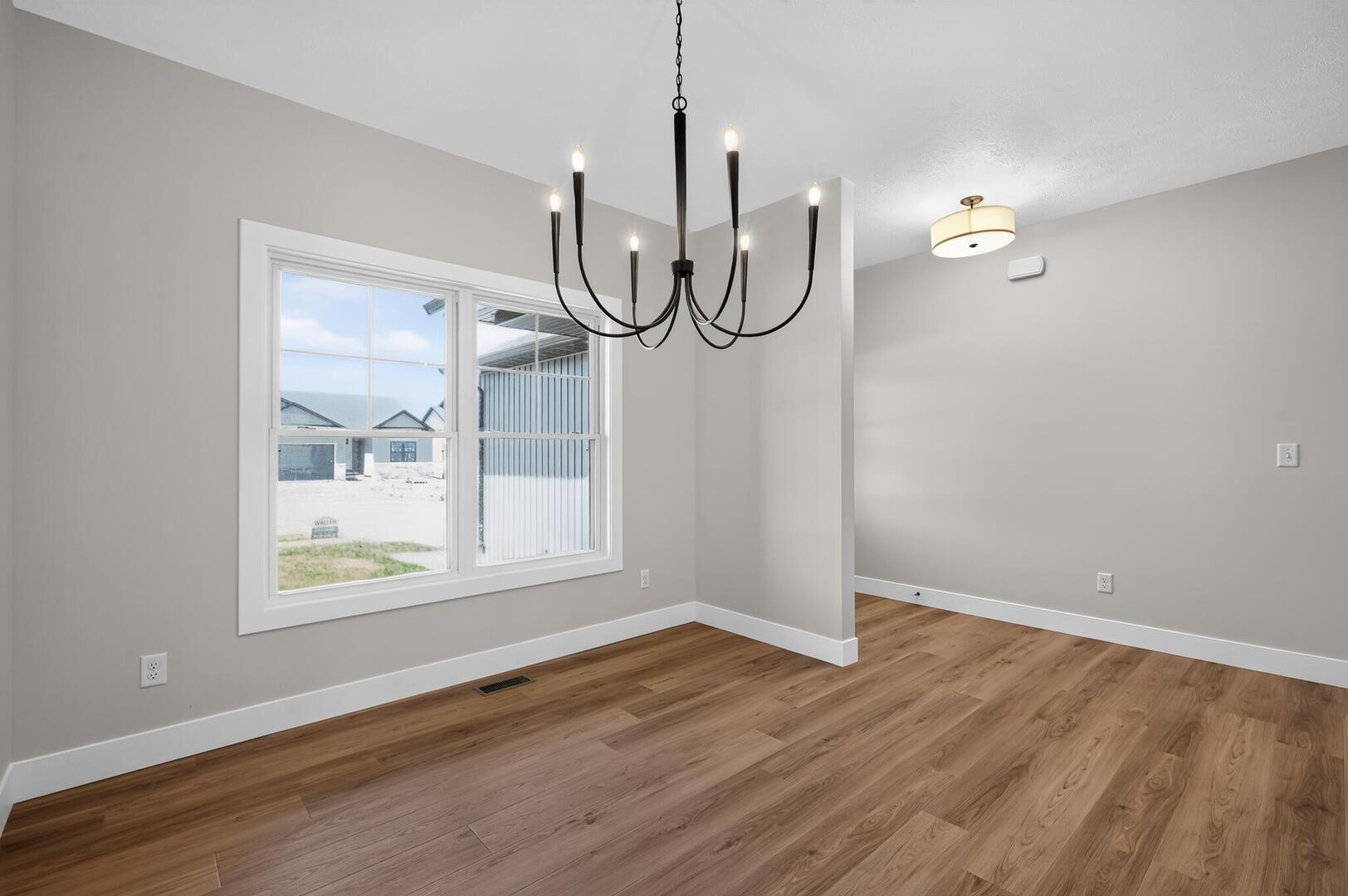 1704 Blenheim Drive Springfield, IL 62711 - Photo 14 of 52