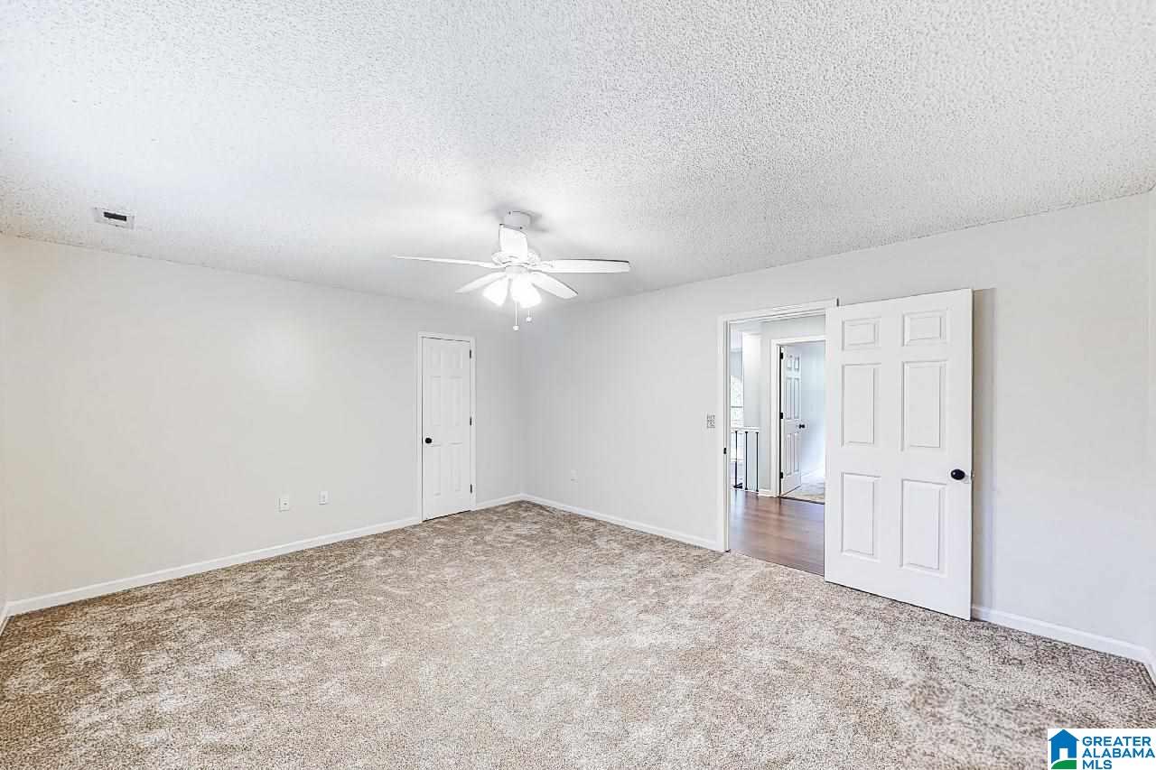212 Cahaba Lake Circle Helena, AL 35080 - Photo 33 of 47