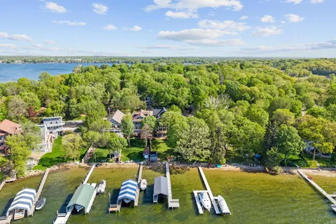 $2,995,000 | 5325 Edsall Road, Mound, MN 55364