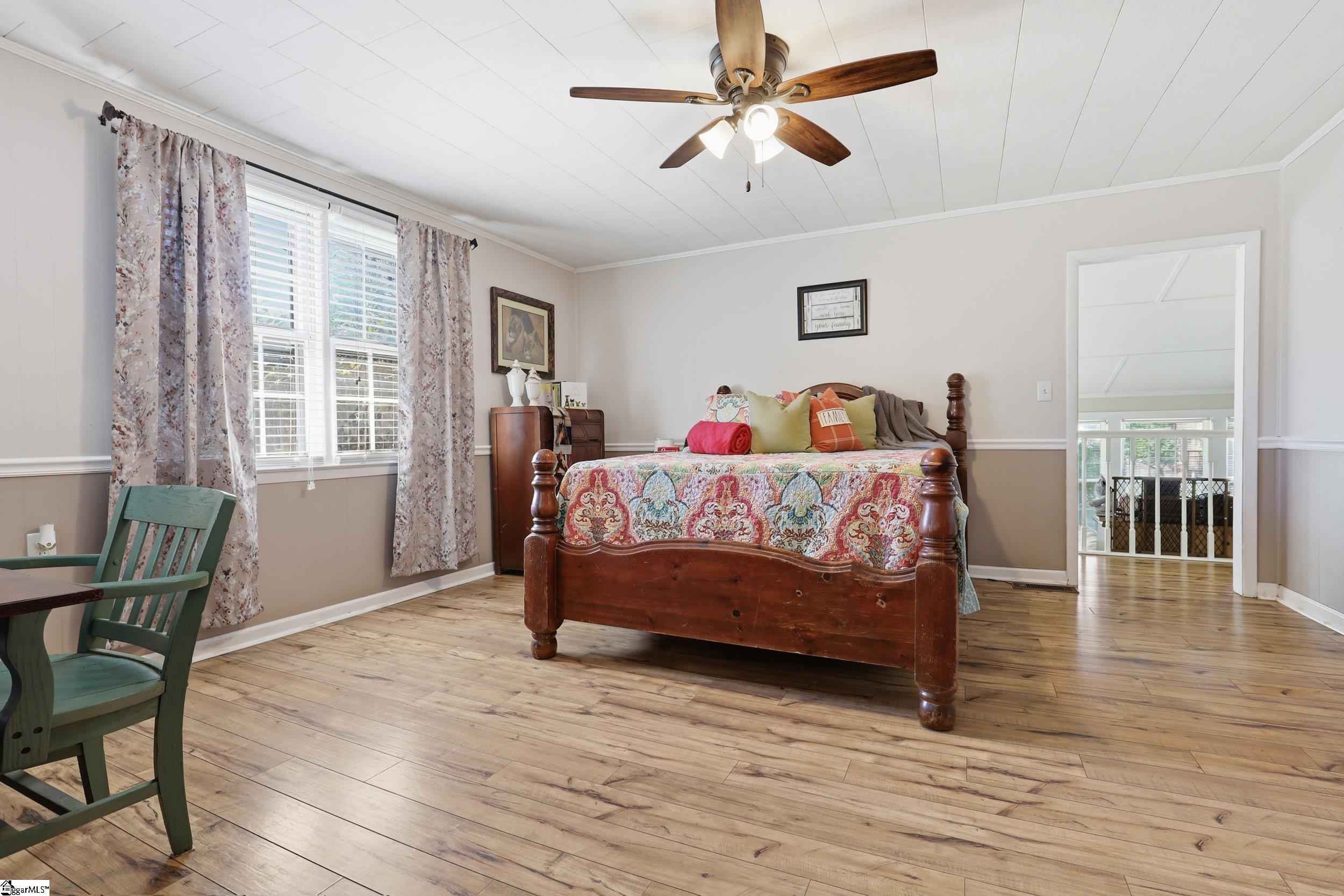 520 South Spring Street Walhalla, SC 29691 - Photo 13 of 35