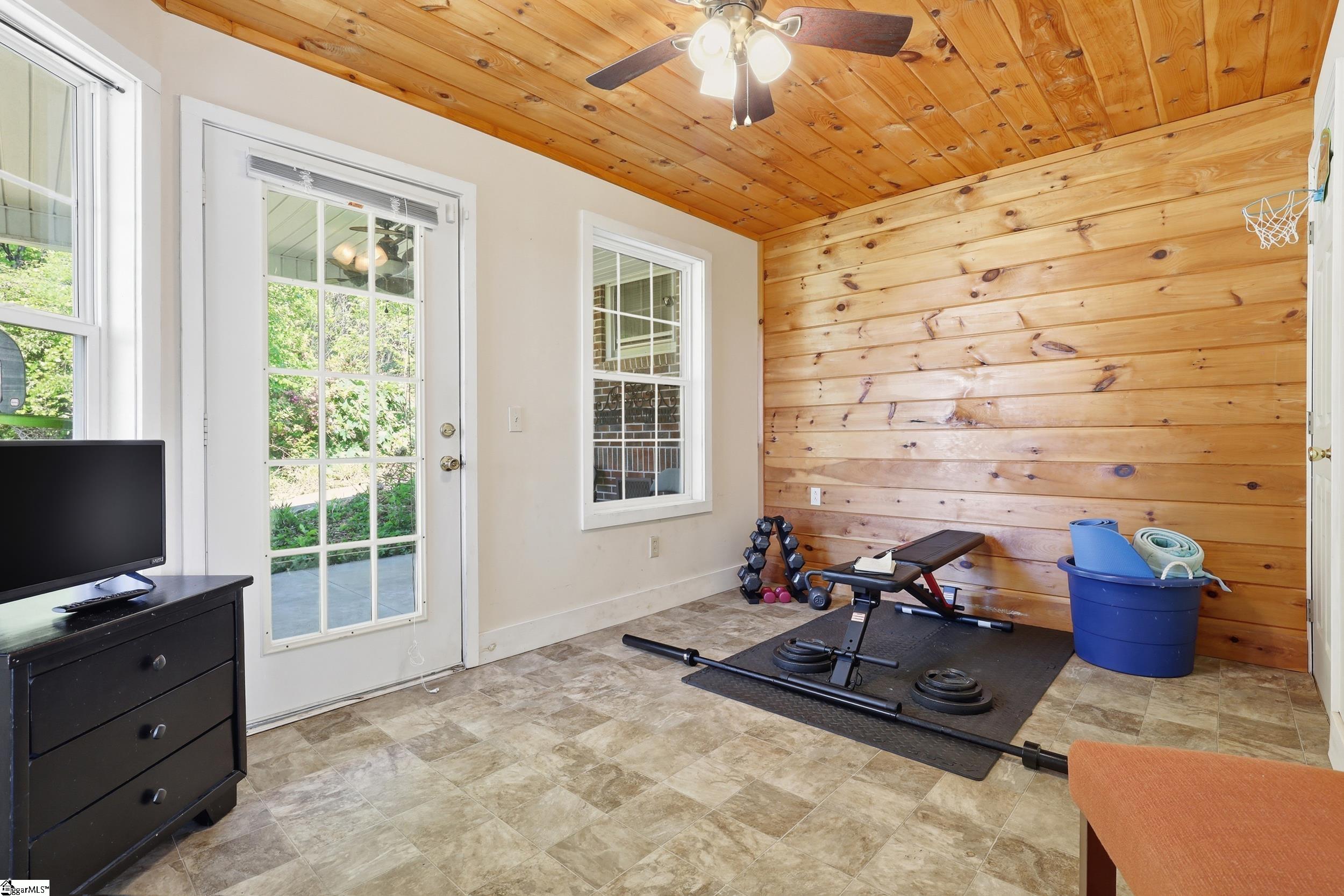 520 South Spring Street Walhalla, SC 29691 - Photo 20 of 35