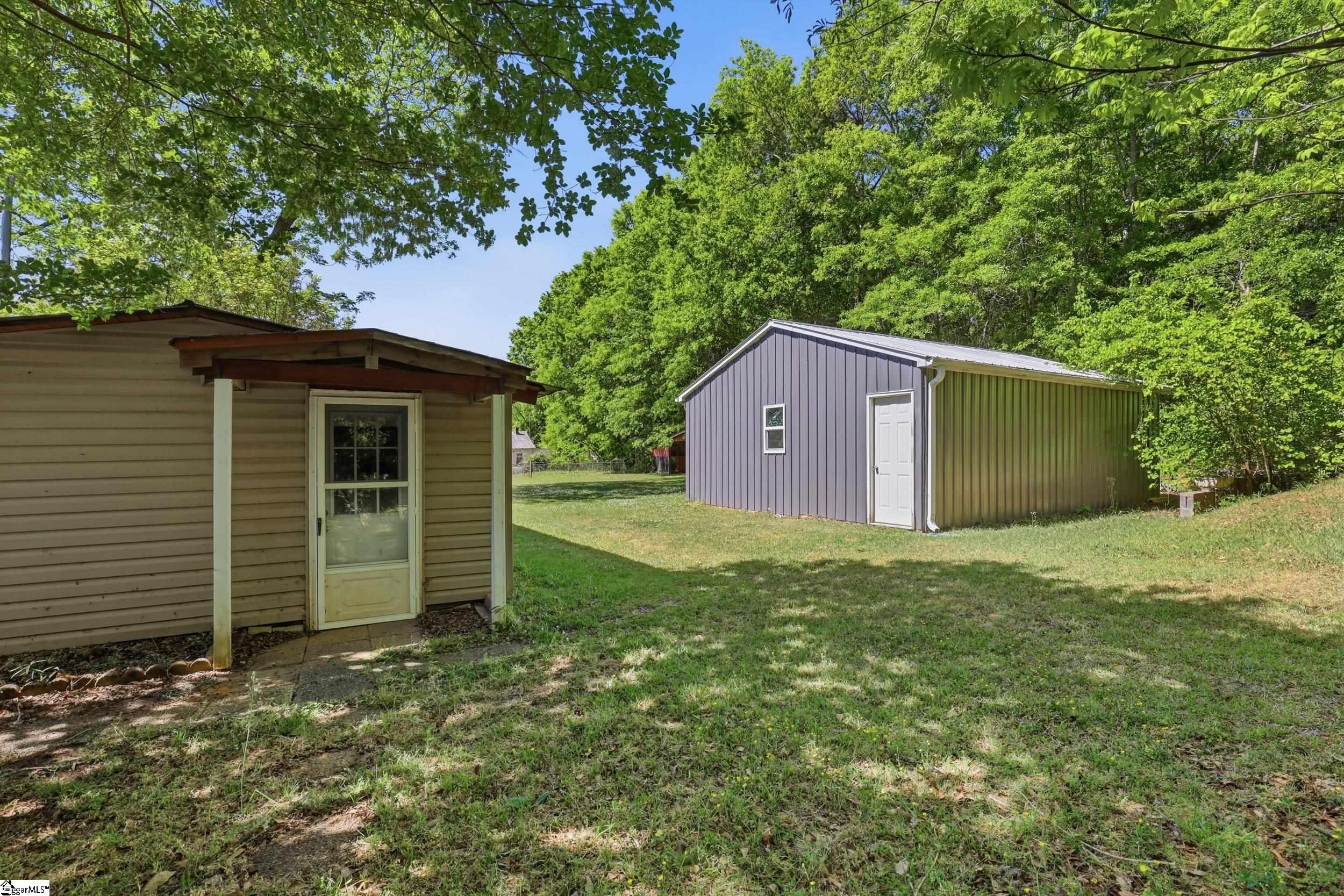 520 South Spring Street Walhalla, SC 29691 - Photo 25 of 35