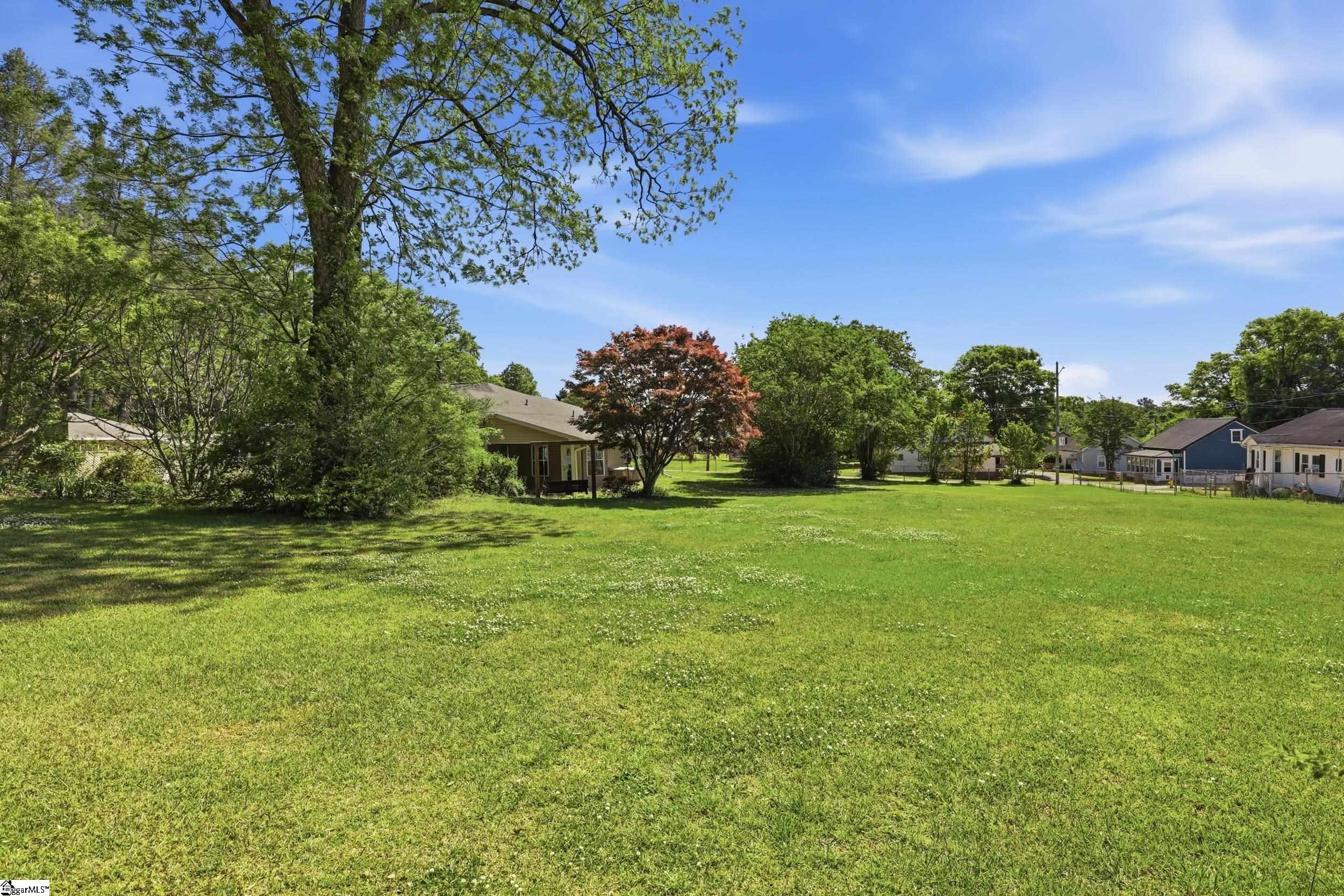 520 South Spring Street Walhalla, SC 29691 - Photo 28 of 35