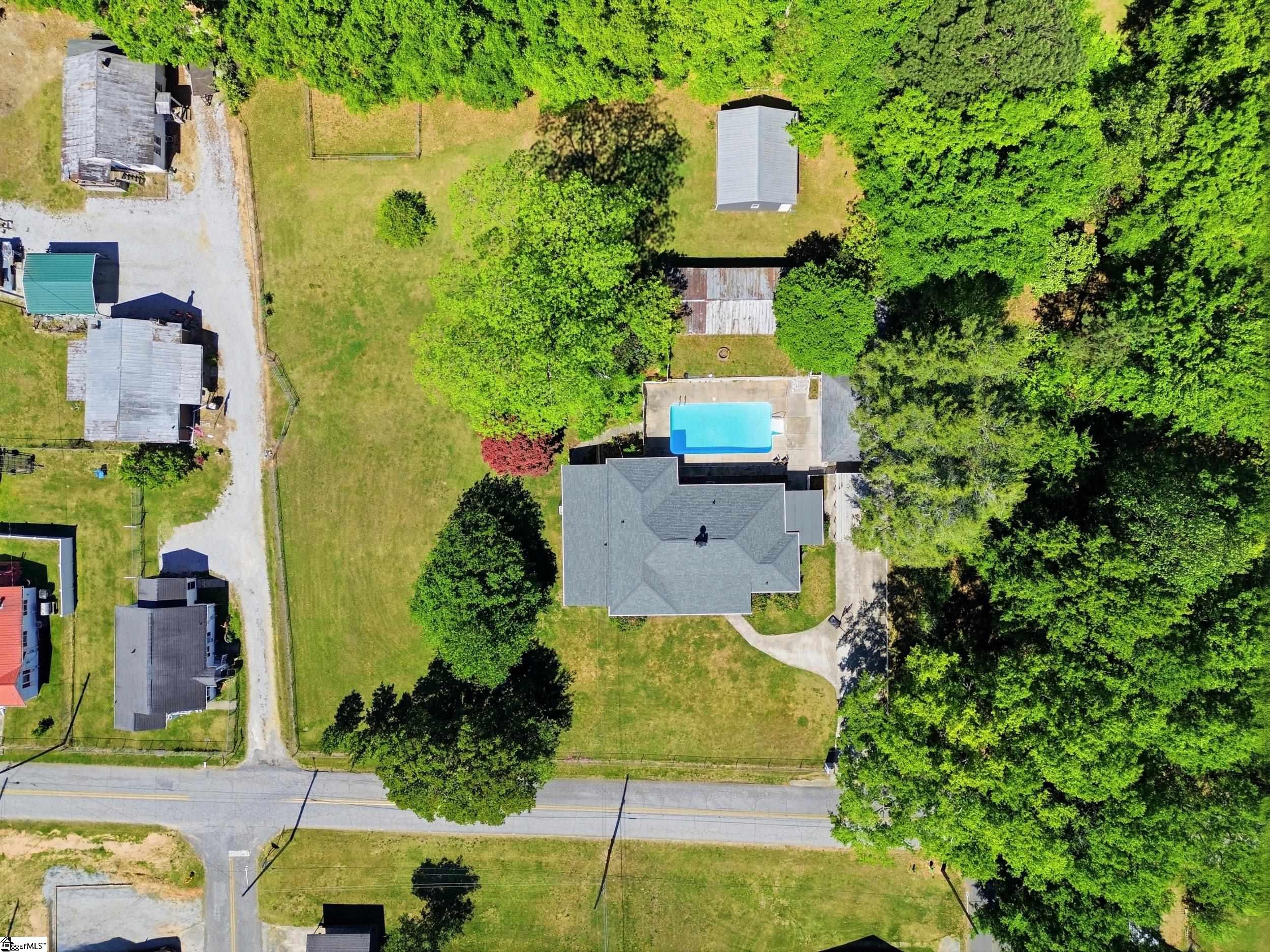 520 South Spring Street Walhalla, SC 29691 - Photo 30 of 35