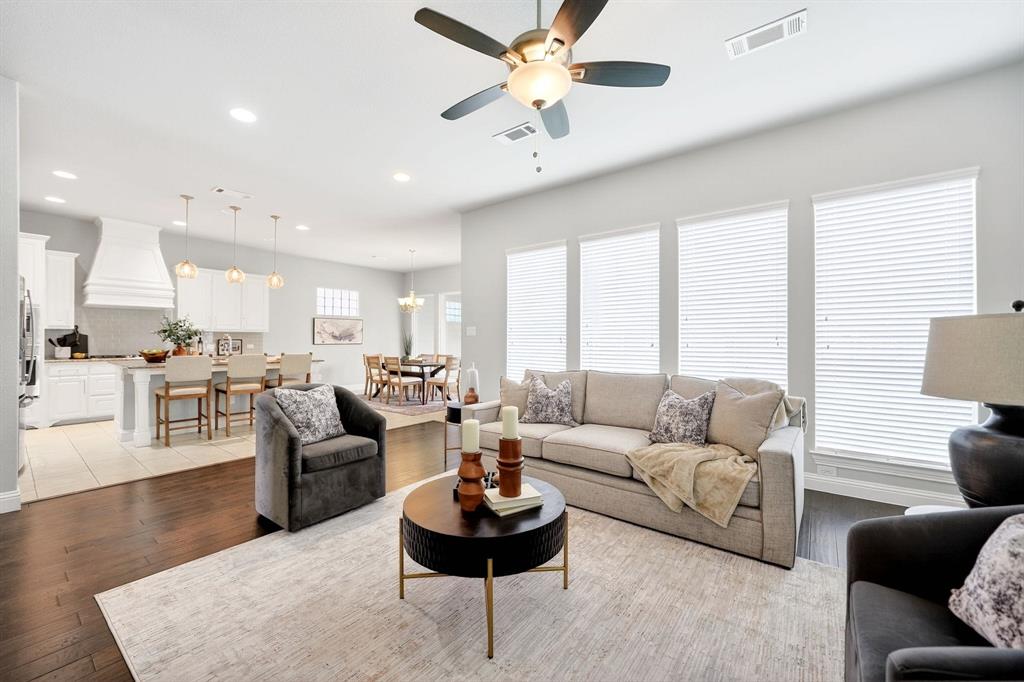 6409 Long Green Street Rowlett, TX 75089 - Photo 4 of 16