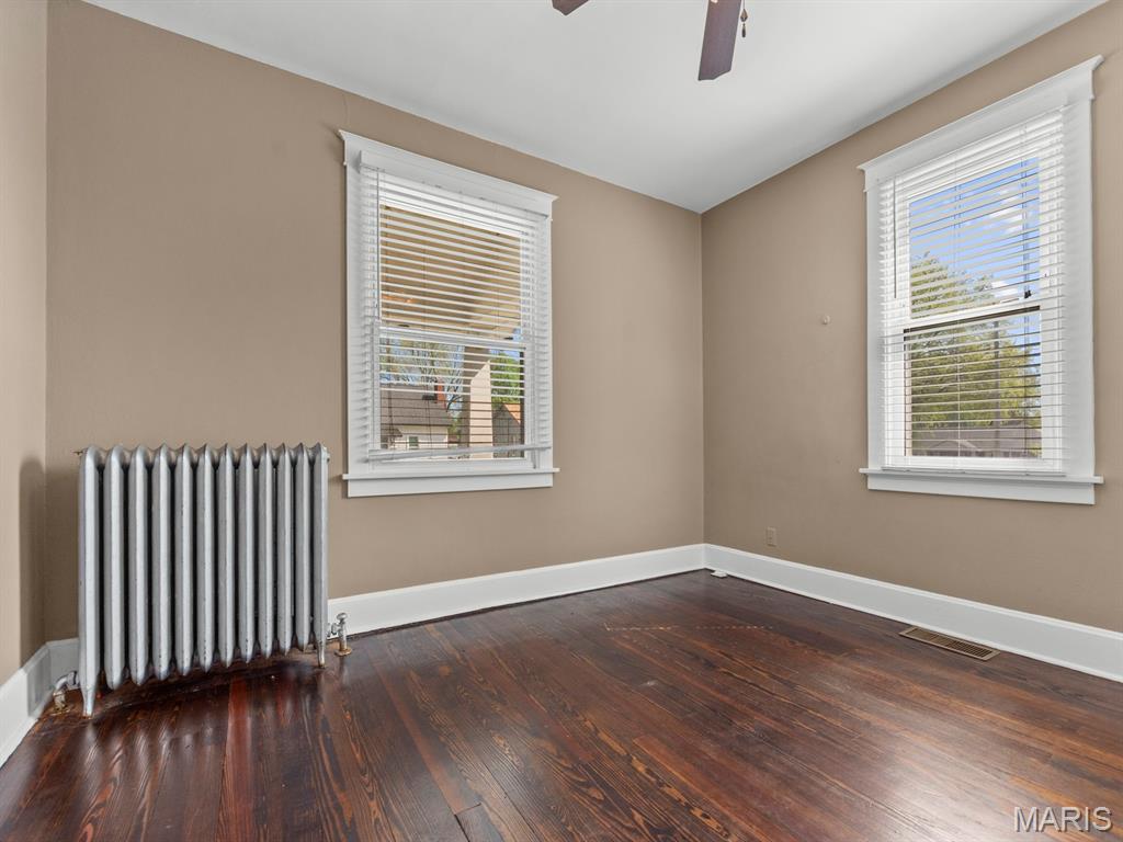 210 East Laurel Street Millstadt, IL 62260 - Photo 19 of 29