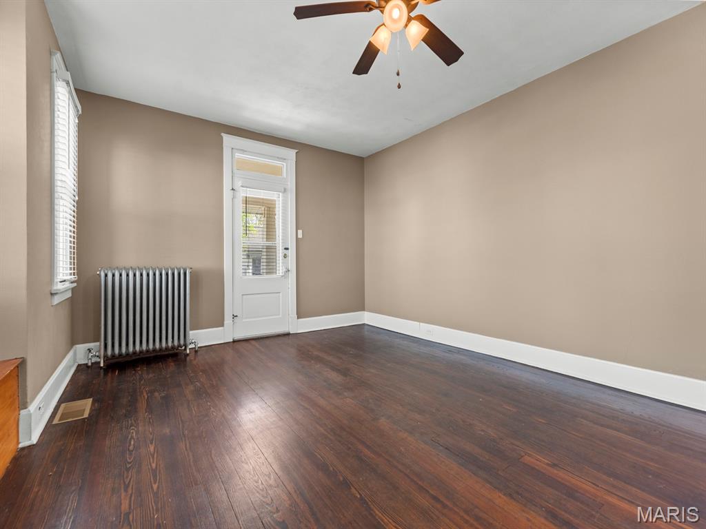 210 East Laurel Street Millstadt, IL 62260 - Photo 9 of 29