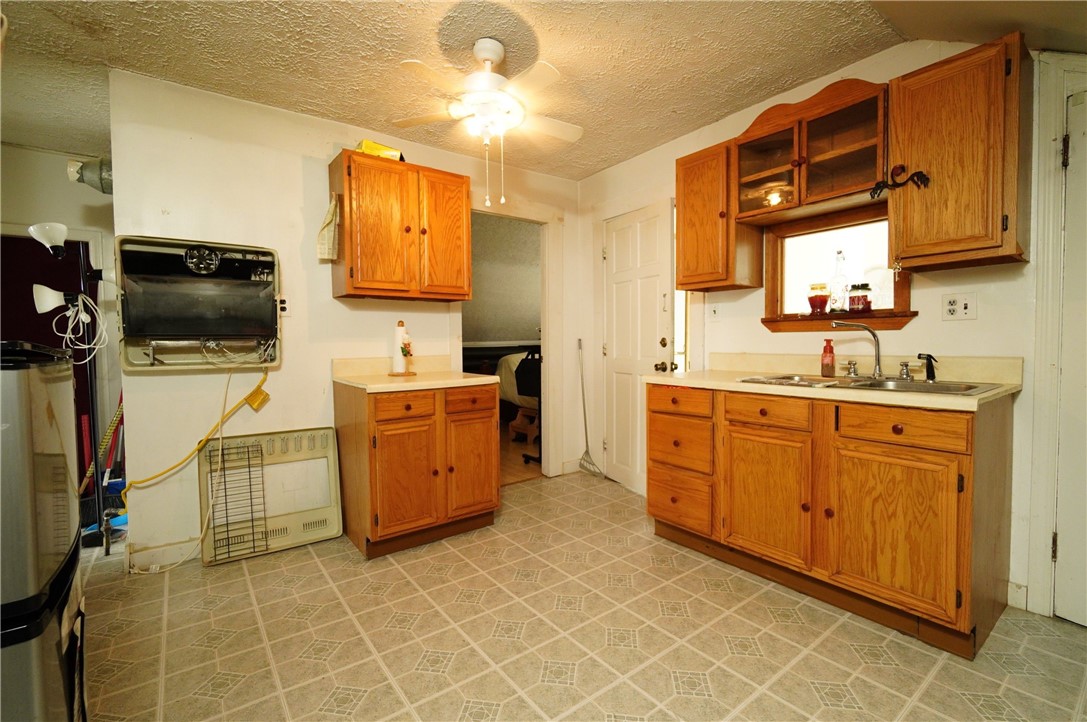 26 Farm Street Woonsocket, RI 02895 - Photo 27 of 40 Gas Space Heater