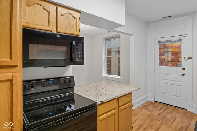 $1,750 | 1448 North Illinois Street, Indianapolis, IN 46202