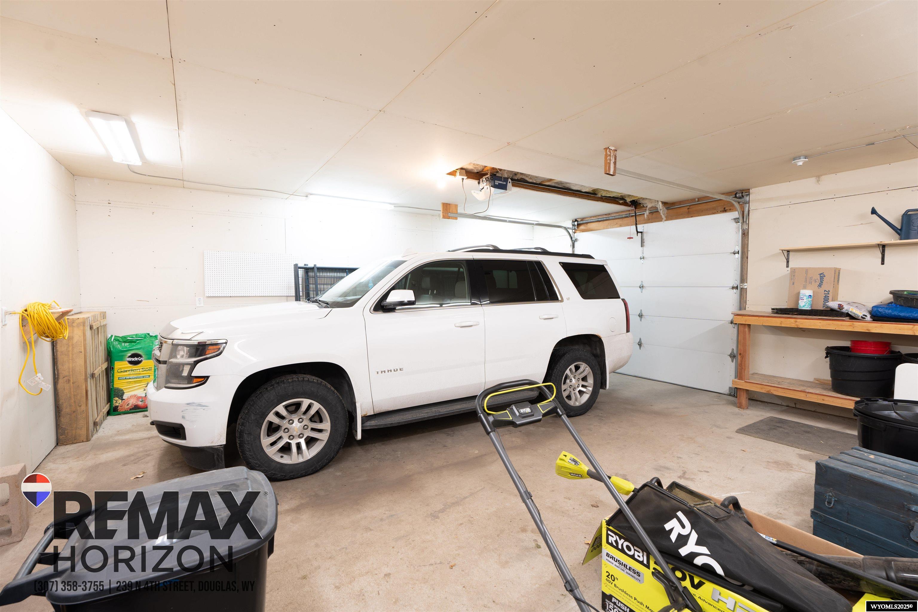 800 South 10th Street Douglas, WY 82633 - Photo 27 of 32