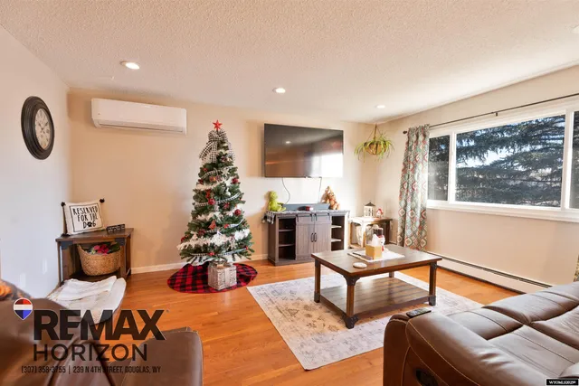 $320,000 | 800 South 10th Street, Douglas, WY 82633