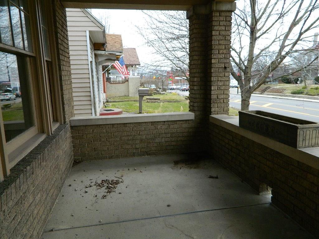 1240 North Limestone Street Springfield, OH 45503 - Photo 4 of 28