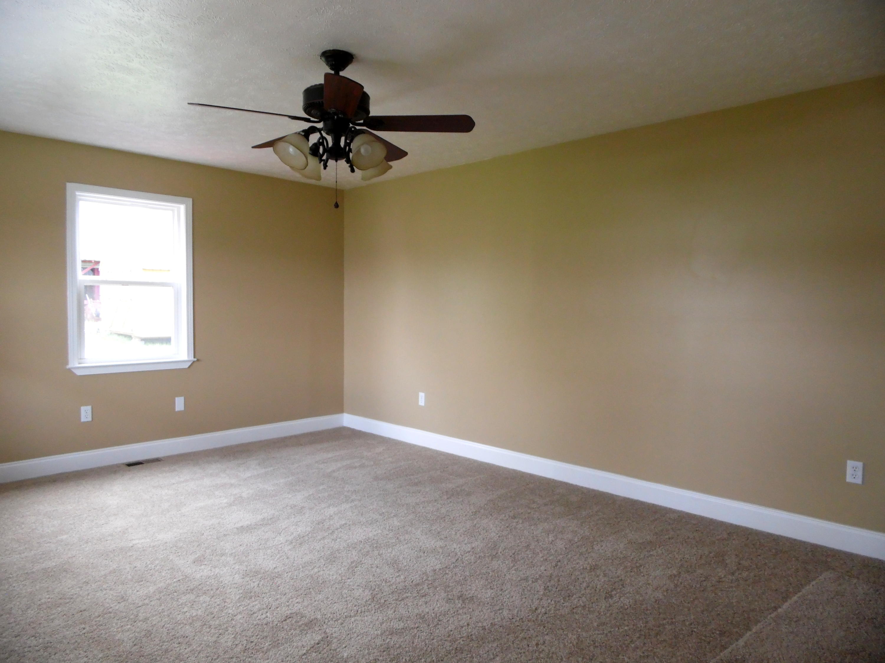 278 Valley View Road La Follette, TN 37766 - Photo 12 of 19 SAM_3459