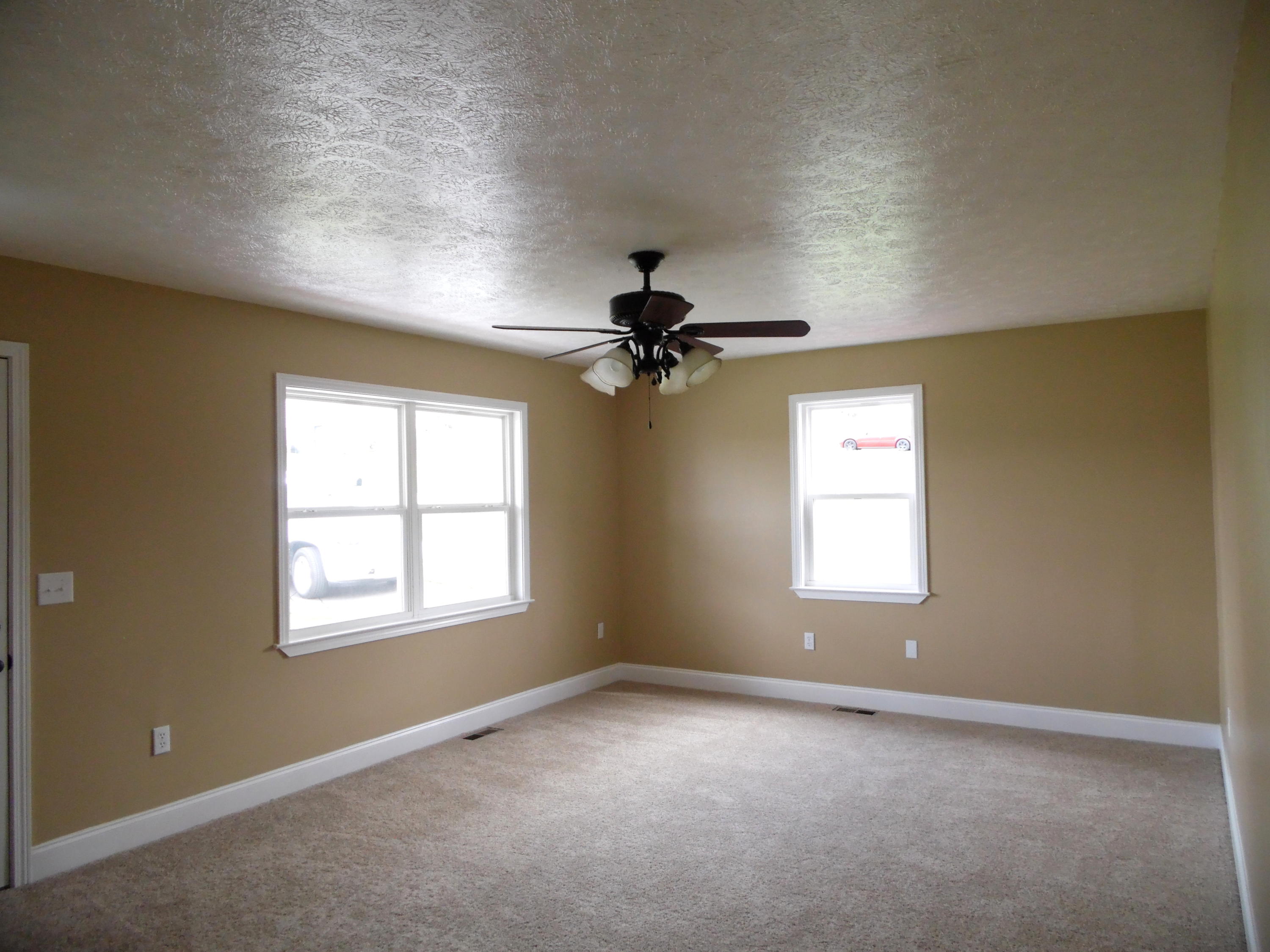 278 Valley View Road La Follette, TN 37766 - Photo 5 of 19 SAM_3452