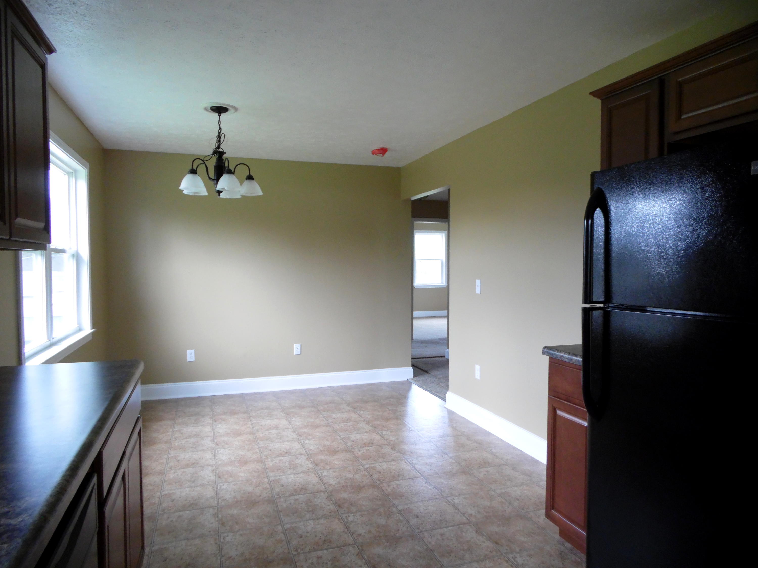 278 Valley View Road La Follette, TN 37766 - Photo 9 of 19 SAM_3460