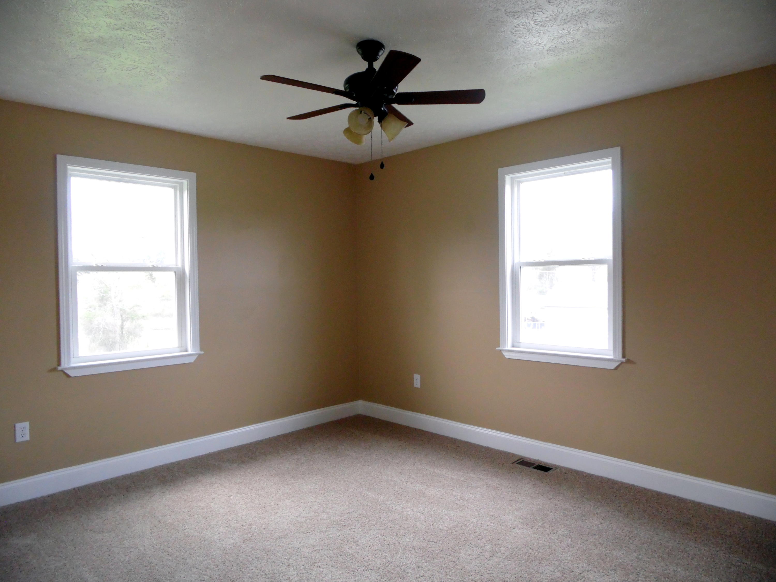 278 Valley View Road La Follette, TN 37766 - Photo 10 of 19 SAM_3456