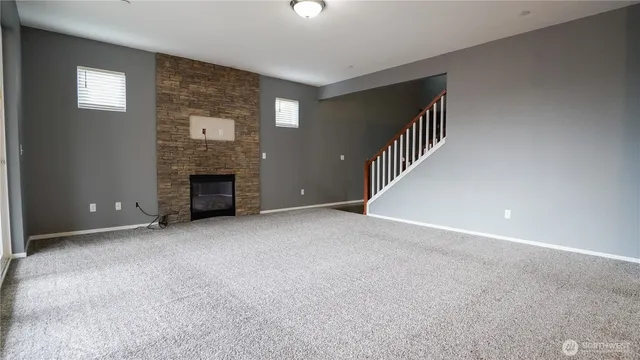 $3,800 | 18309 104th St Court East, Bonney Lake, WA 98391