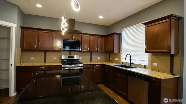 $3,800 | 18309 104th St Court East, Bonney Lake, WA 98391