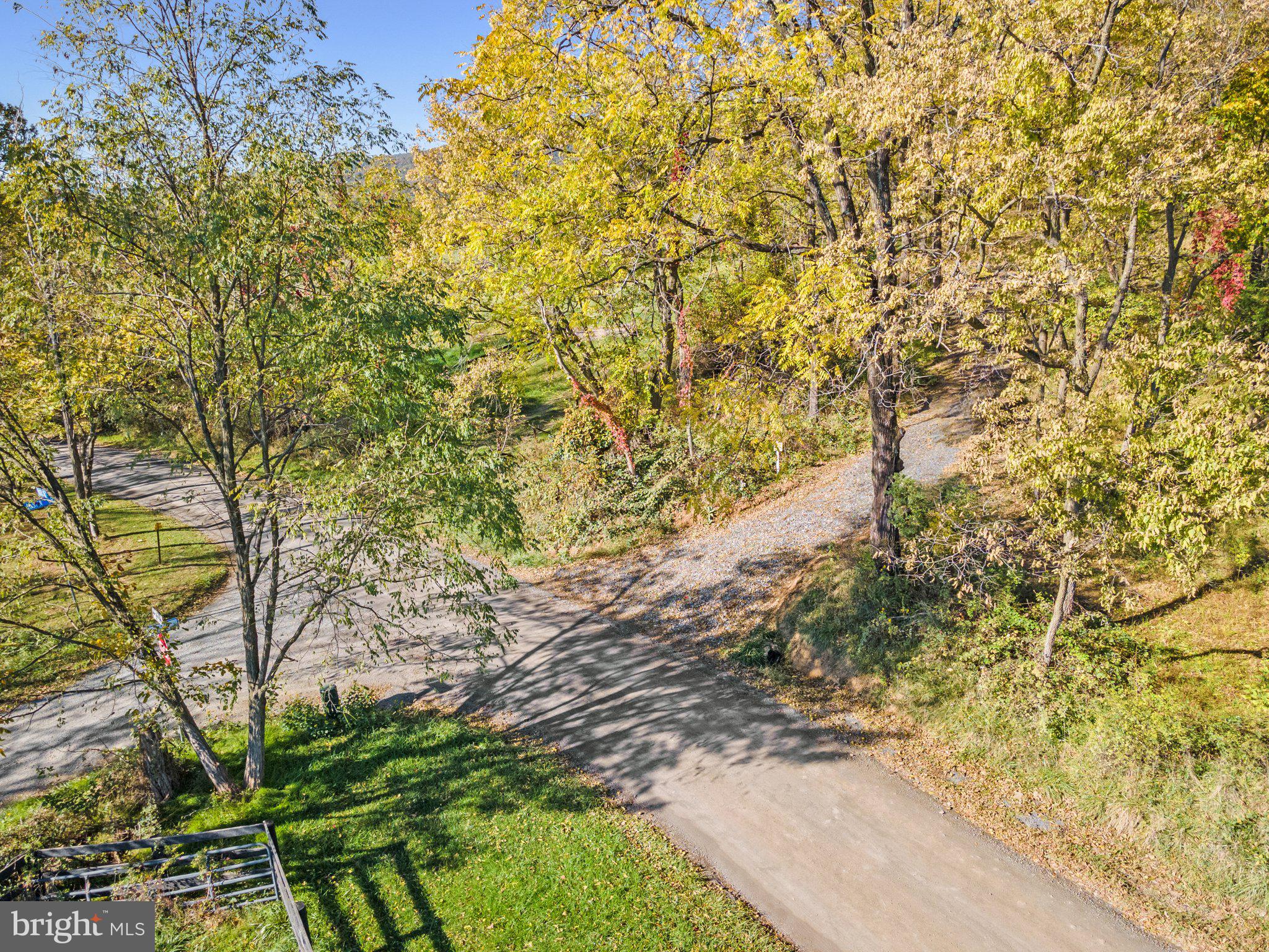 0 Ridgeside Road Bluemont, VA 20135 - Photo 34 of 46 access on the right