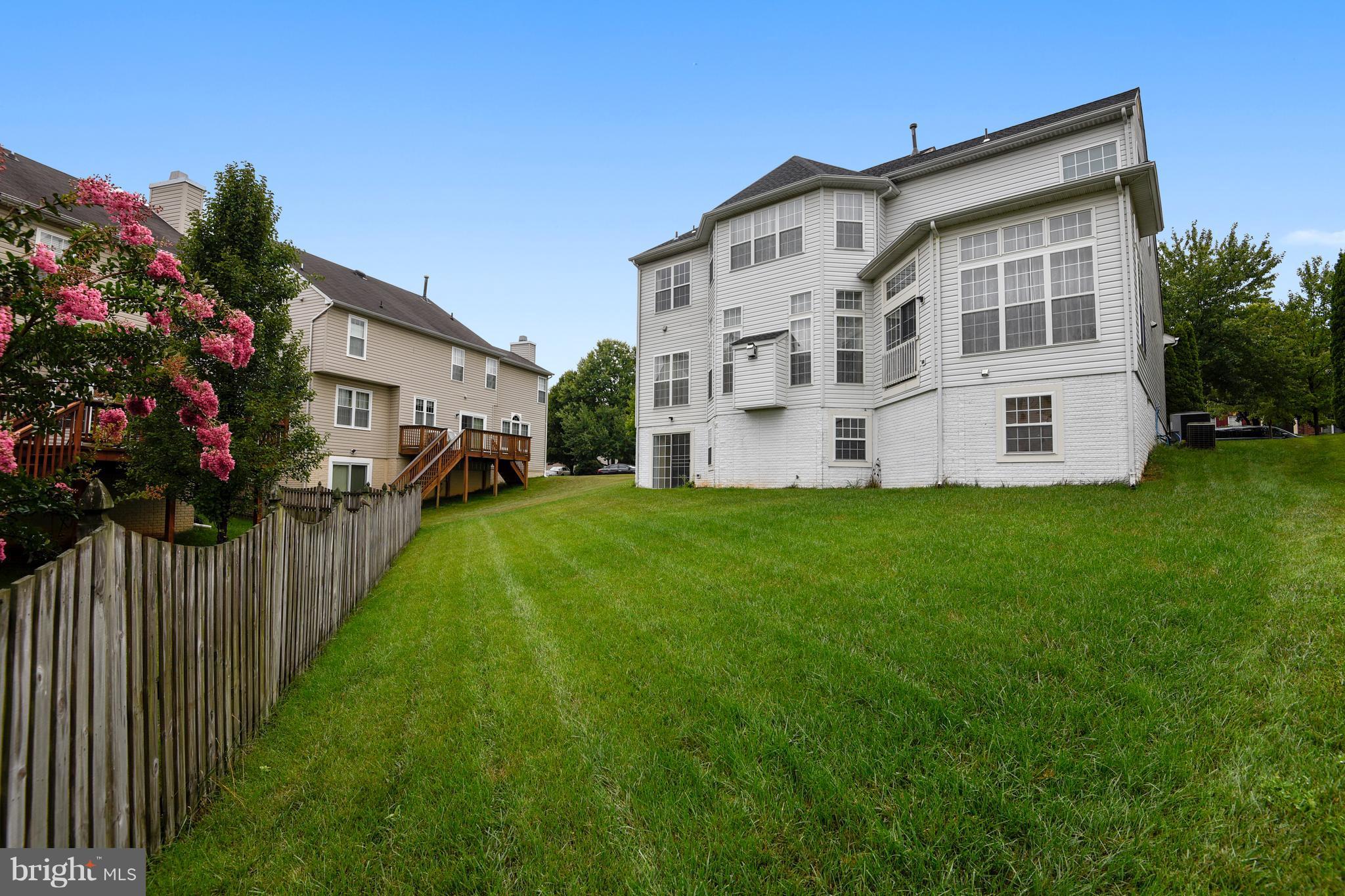 18013 Coachmans Road Germantown, MD 20874 - Photo 27 of 30 Exterior (Rear)