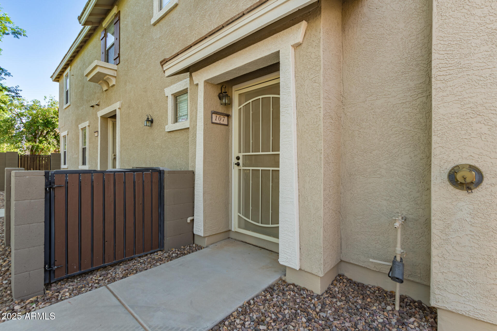 1255 South Rialto, Unit 107 Mesa, AZ 85209 - Photo 3 of 27 03 - Rialto