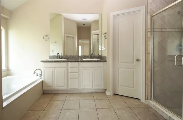 $2,895 | 3735 Tidalwood Drive, Manvel, TX 77578