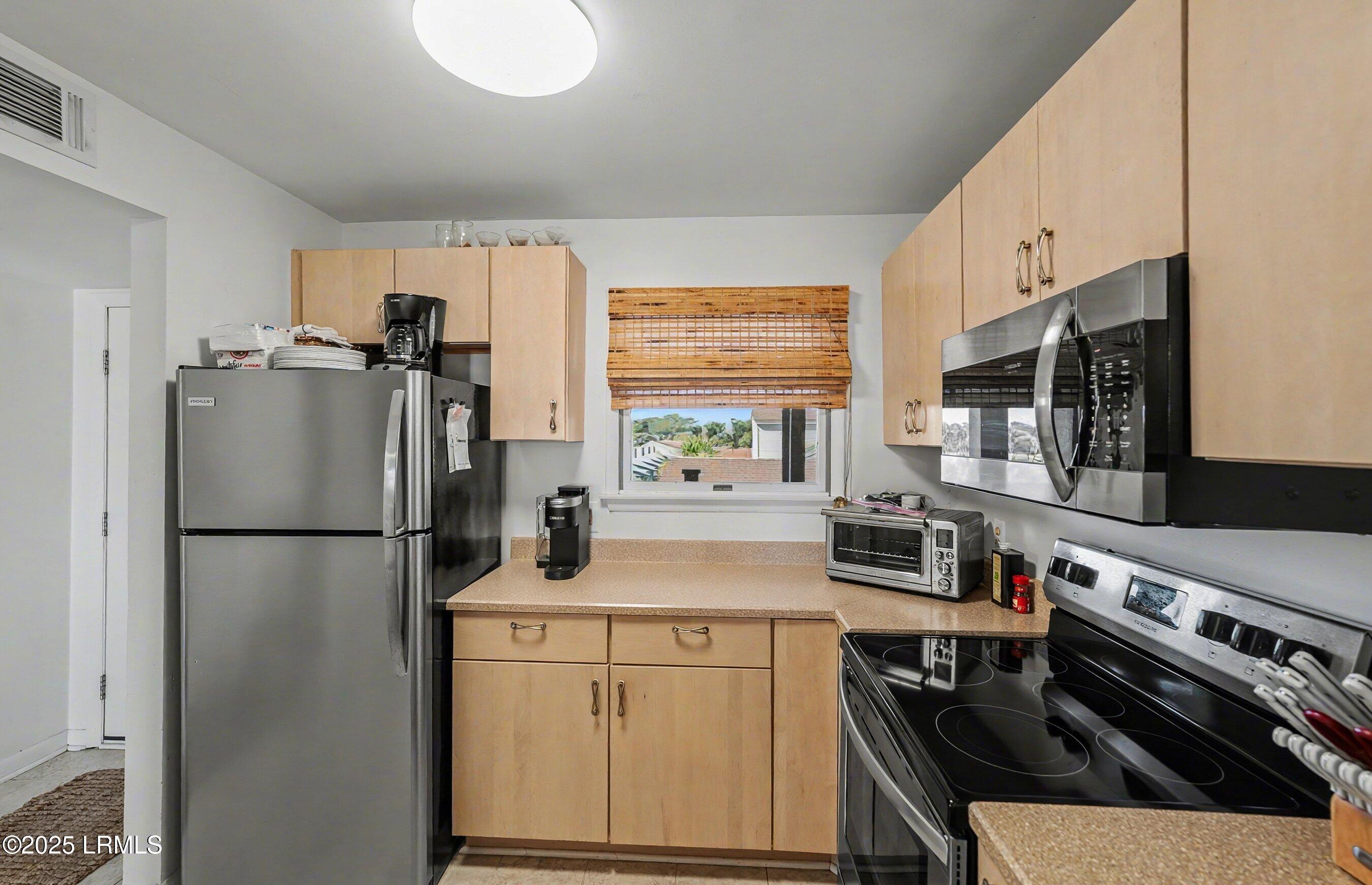 731 North Hampton Court, Unit 731 Fripp Island, SC 29920 - Photo 13 of 40 DSC09292-70-1.jpg-SMALL