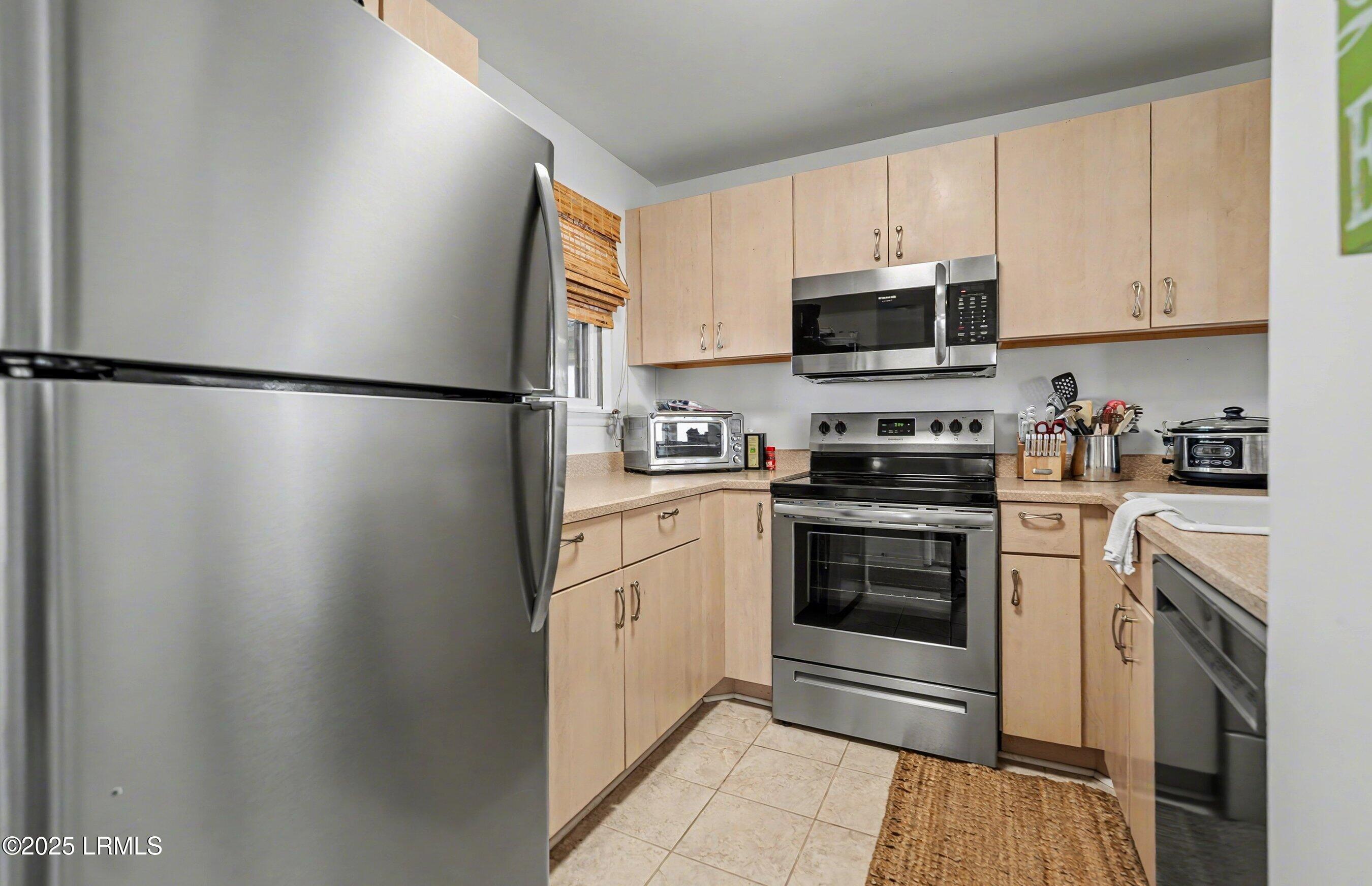 731 North Hampton Court, Unit 731 Fripp Island, SC 29920 - Photo 16 of 40 DSC09277-55-1.jpg-SMALL