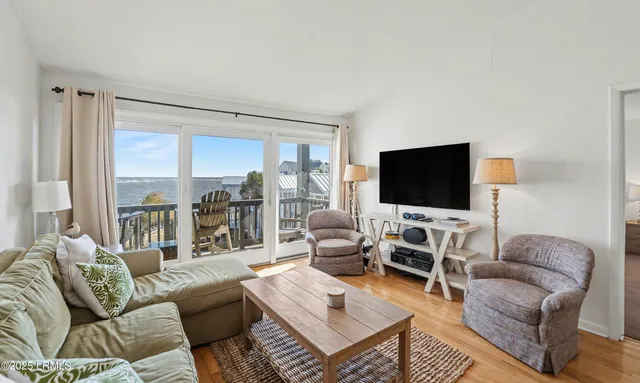 $460,000 | 731 North Hampton Court, Unit 731, Fripp Island, SC 29920