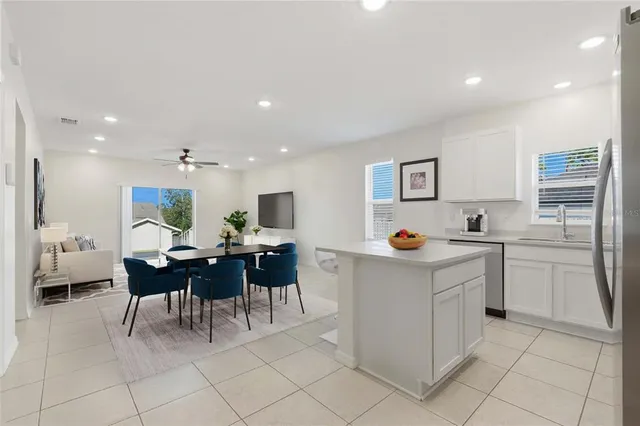 $324,900 | 5189 Roble Avenue, Spring Hill, FL 34608