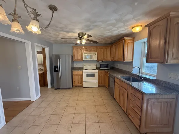 $2,500 | 525 Proctor Avenue, Unit 1, Revere, MA 02151