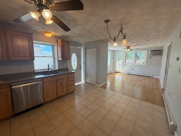 $2,500 | 525 Proctor Avenue, Unit 1, Revere, MA 02151