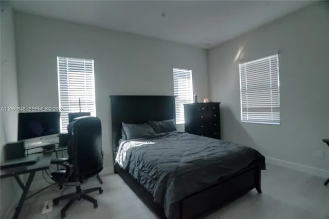 $750,000 | 5770 Bristlecone Cmns, Westlake, FL 33470