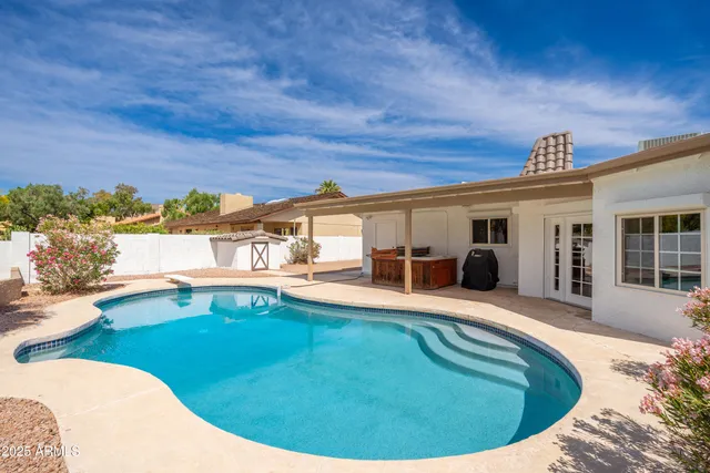 $1,300,000 | 3951 East Sequoia Trail, Phoenix, AZ 85044