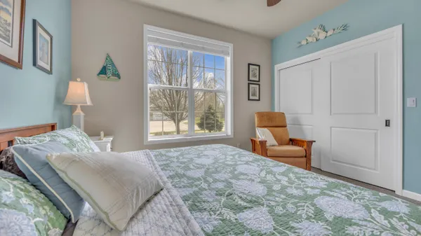 $459,900 | 522 Cloverdale Lane, Plymouth, WI 53073