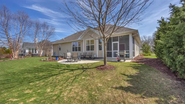 $459,900 | 522 Cloverdale Lane, Plymouth, WI 53073